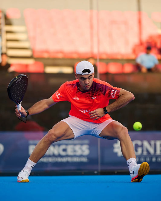 Siux Fenix Pro Black 2026 by Leo Augsburger + Tarro de Pelota + Grip