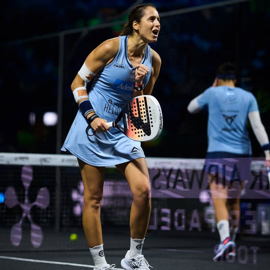 Bullpadel Elite Woman 2026 by Gemma Triay + Tarro de Pelotas + Grip