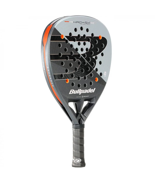 Bullpadel Hack 04 Comfort 2026 + Tarro de Pelotas + Grip
